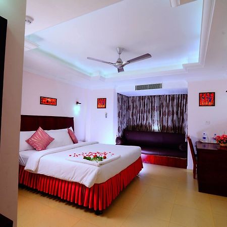 Hotel Sps Kings Way Thiruvananthapuram Zewnętrze zdjęcie