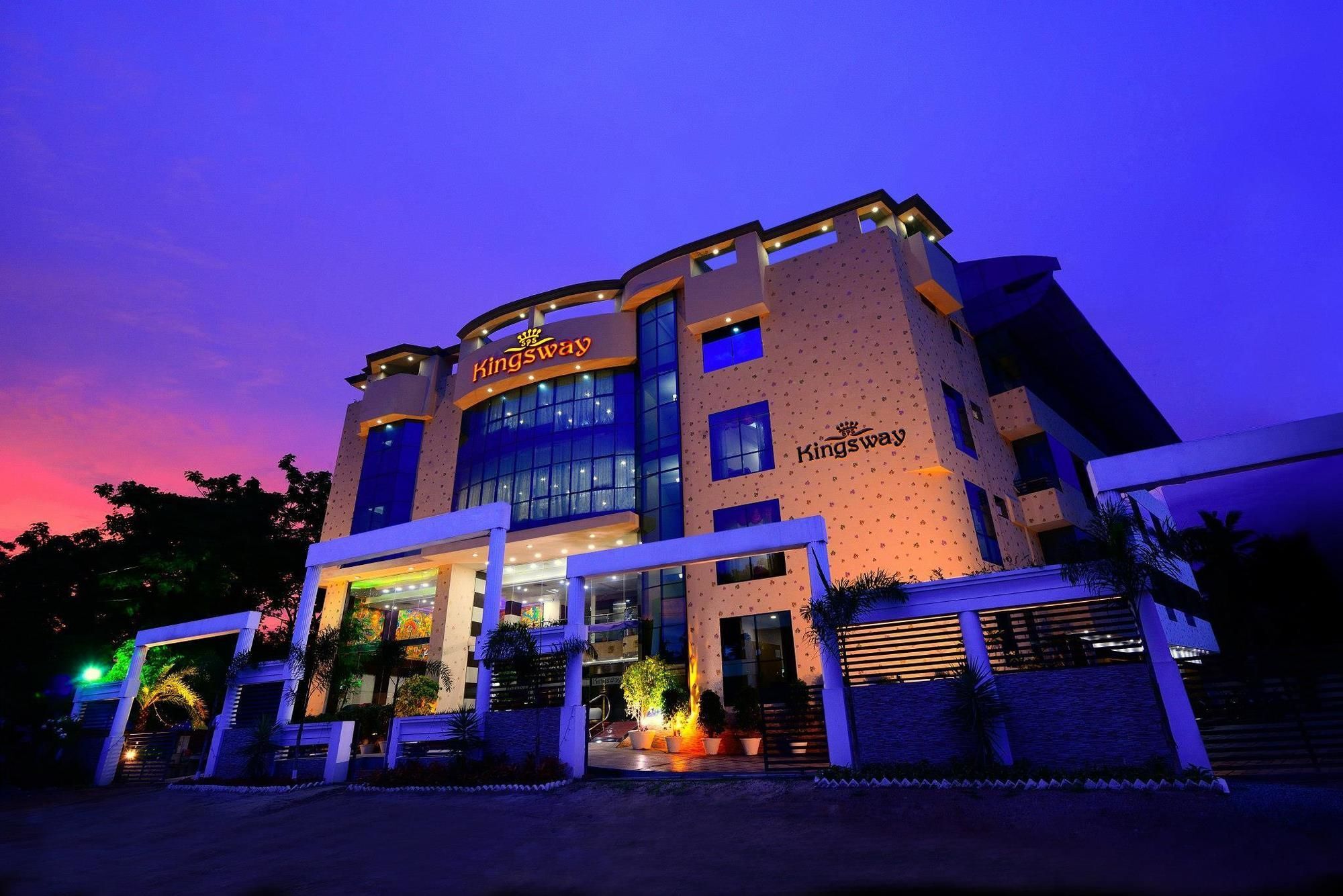 Hotel Sps Kings Way Thiruvananthapuram Zewnętrze zdjęcie